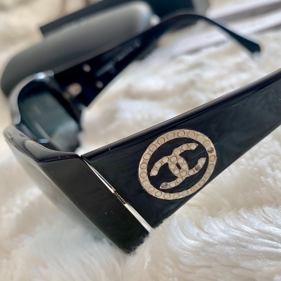 Chanel Mother of Pearl 5083-H Sunglasses - Picture 3 of 8